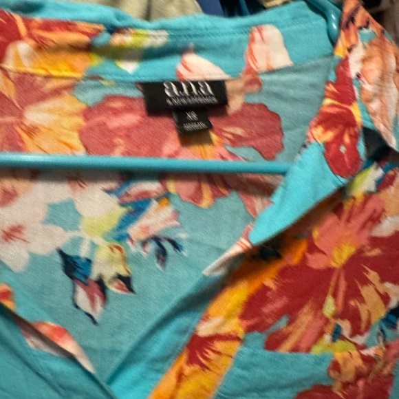 Tropical blouse - Picture 2 of 2